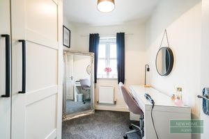 Photo 1- click for photo gallery